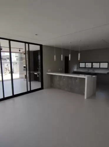 Imóvel em Cidade Alpha