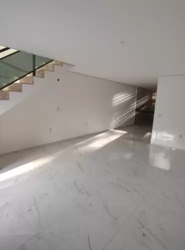 Imóvel em Jardim das Oliveiras