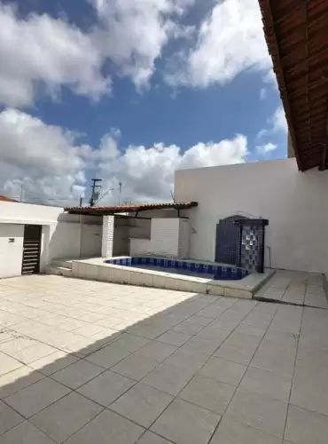 Imóvel em Parque Manibura