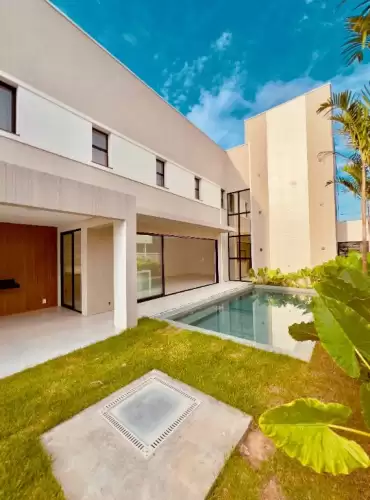 Imóvel em Cidade Alpha