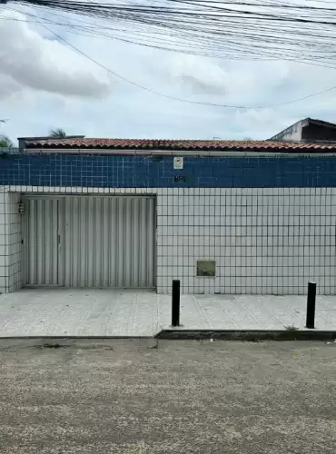 Imóvel em Parque Dois Imãos