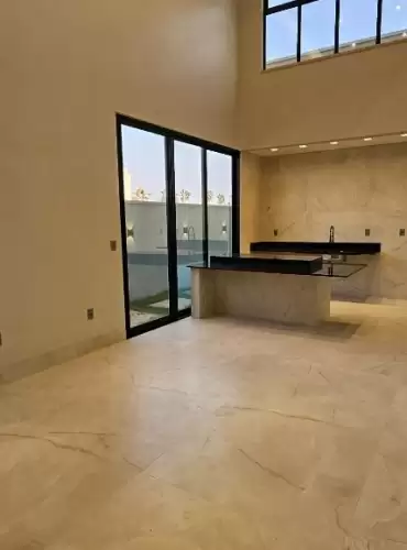 Imóvel em Cidade Alpha