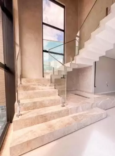 Imóvel em Cidade Alpha